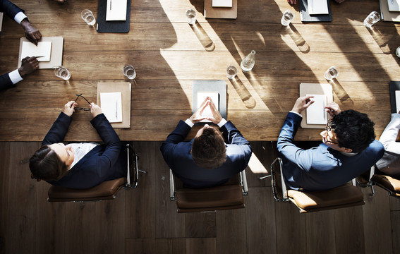11 MULTIFUNCTIONAL MEETINGROOMS